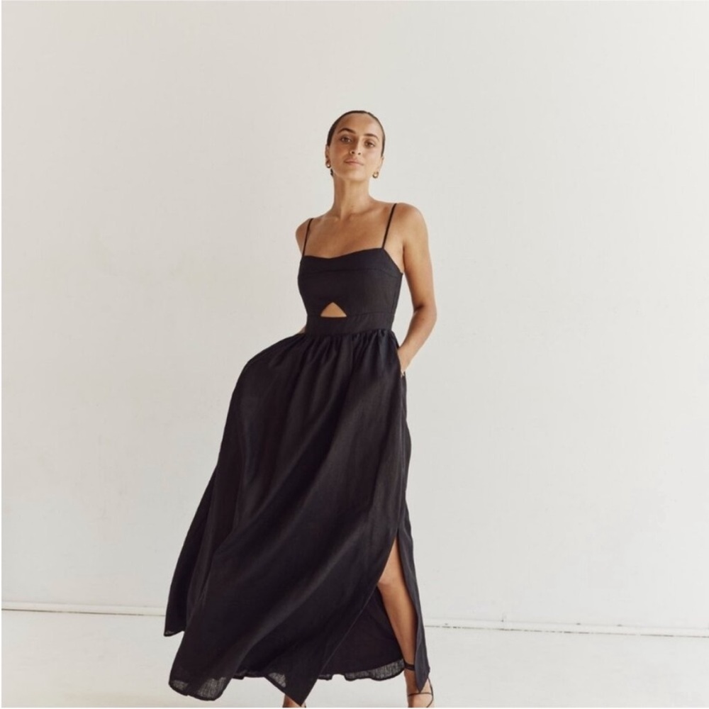 DISSH Black Spaghetti-Strap Midi Dress with Cutout